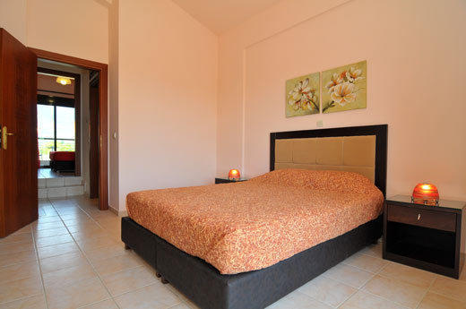 Golden Sunrise Apartments Khrysi Ammoudia Eksteriør bilde